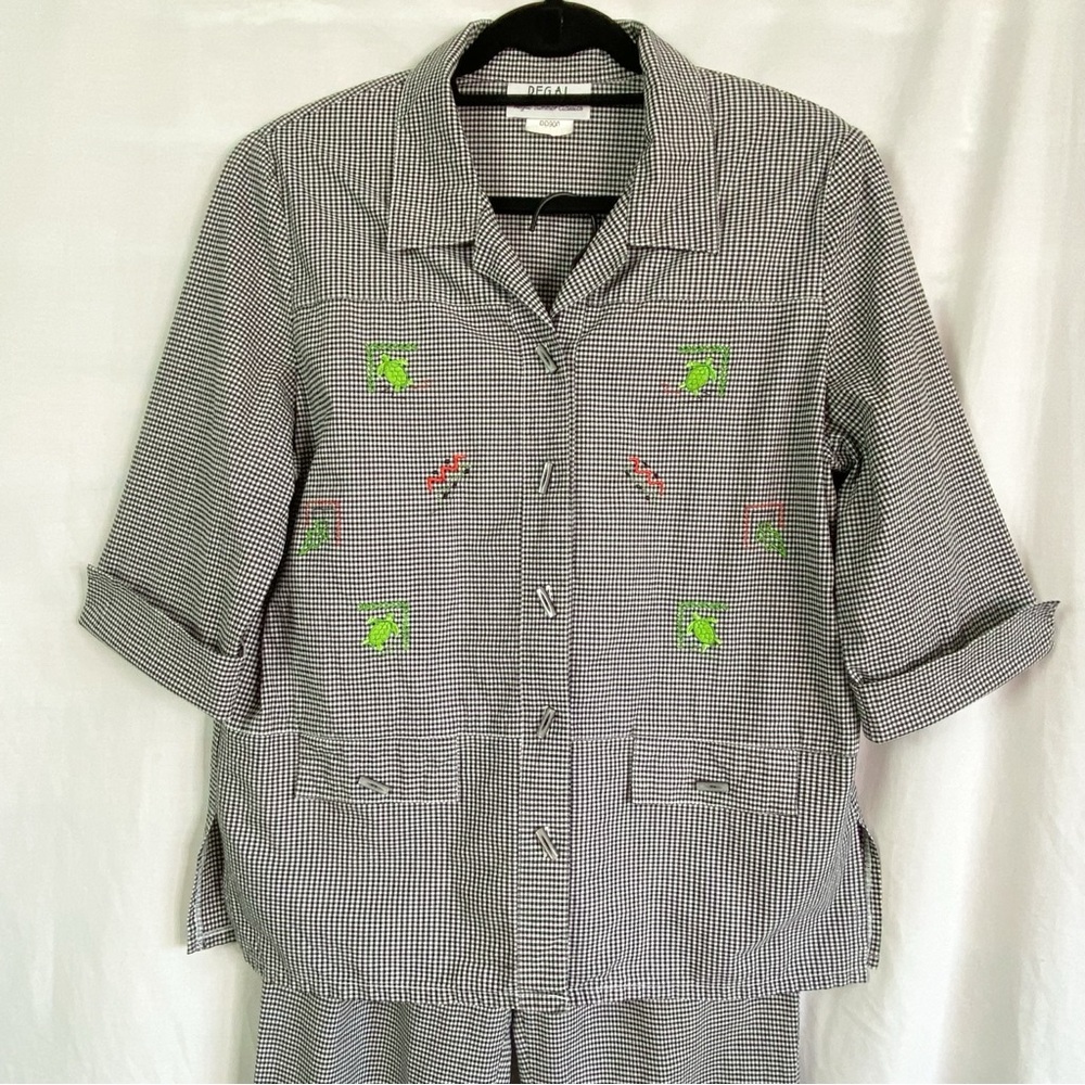 Regal Vintage Black and White Gingham Pantsuit with Embroidered Accents Sm